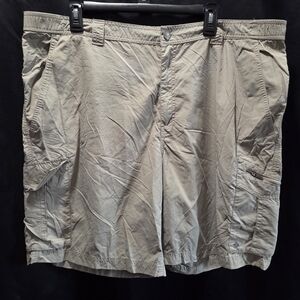 Columbia Silver Ridge Ripstop Nylon Cargo Hiking Shorts Sz 42 Gorpcore *SEE NOTE